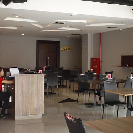 Brothers Inn Sukoharjo Dış mekan fotoğraf