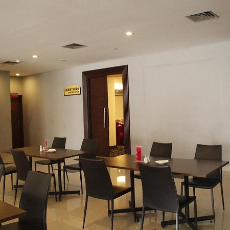 Brothers Inn Sukoharjo Dış mekan fotoğraf