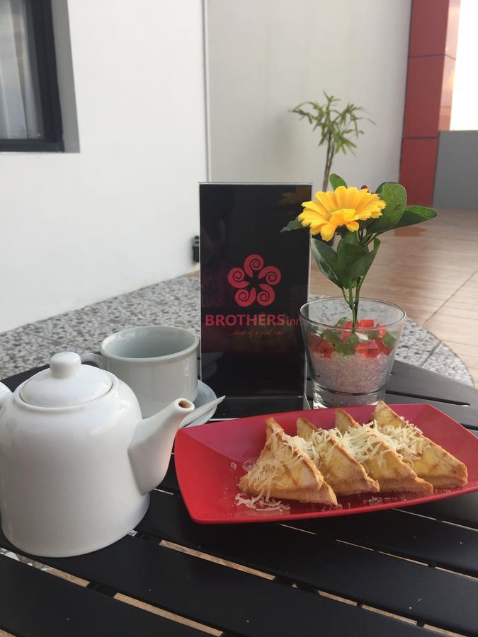 Brothers Inn Sukoharjo Dış mekan fotoğraf
