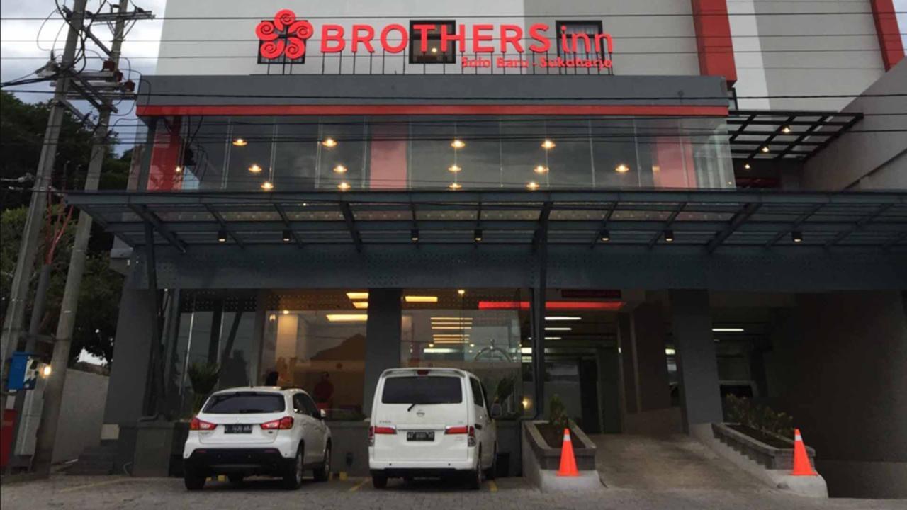 Brothers Inn Sukoharjo Dış mekan fotoğraf