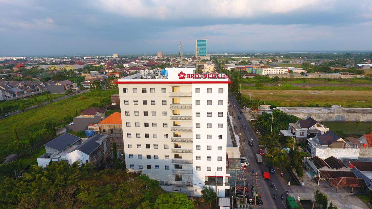 Brothers Inn Sukoharjo Dış mekan fotoğraf