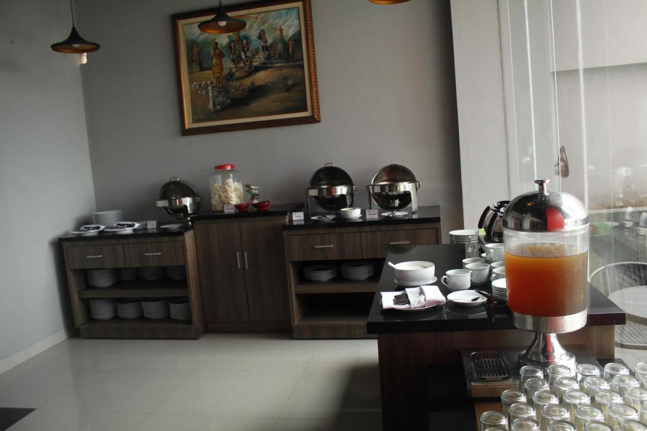 Brothers Inn Sukoharjo Dış mekan fotoğraf